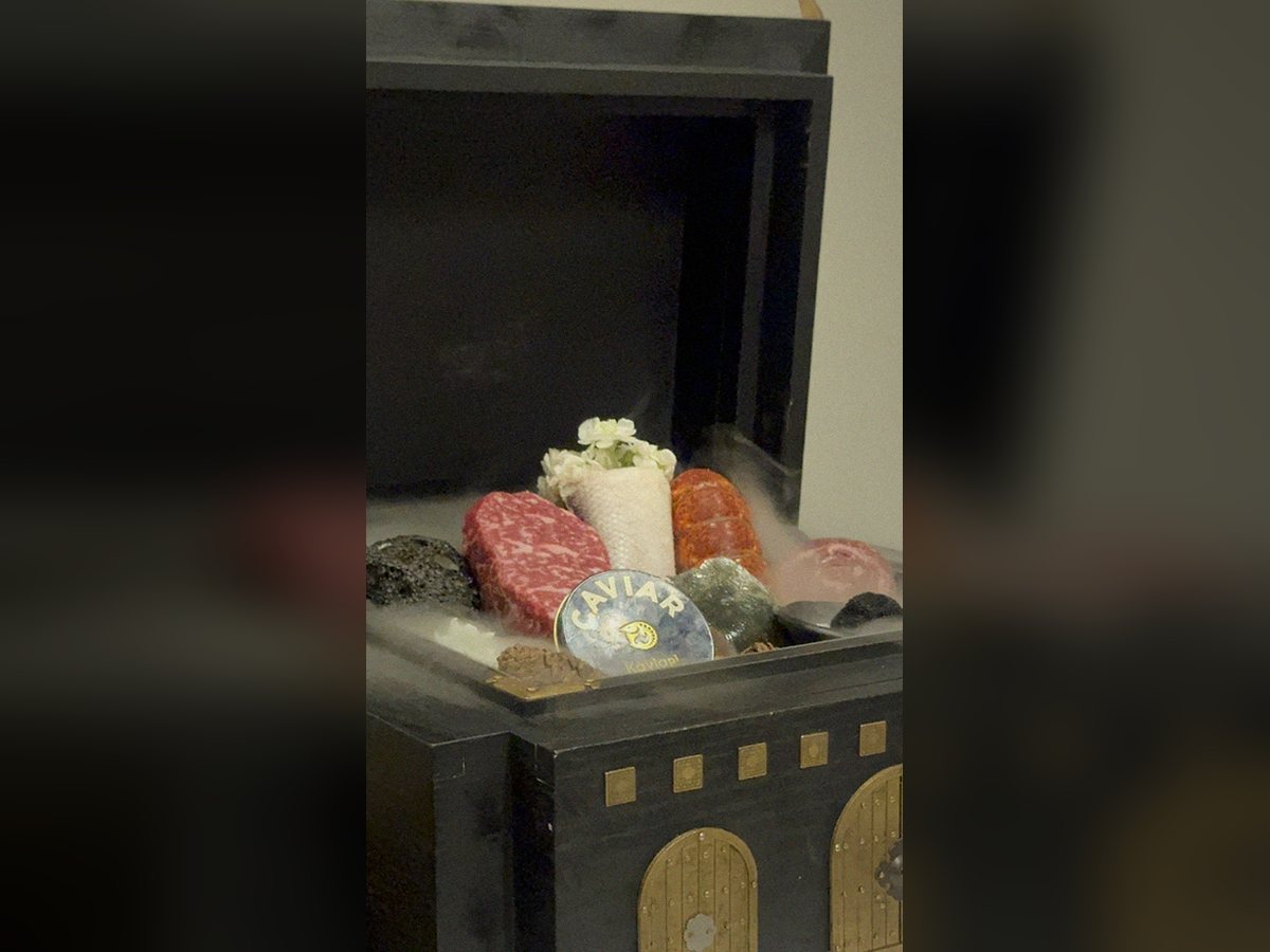 안국역 룸식당 — 프라이빗 룸 한우 다이닝