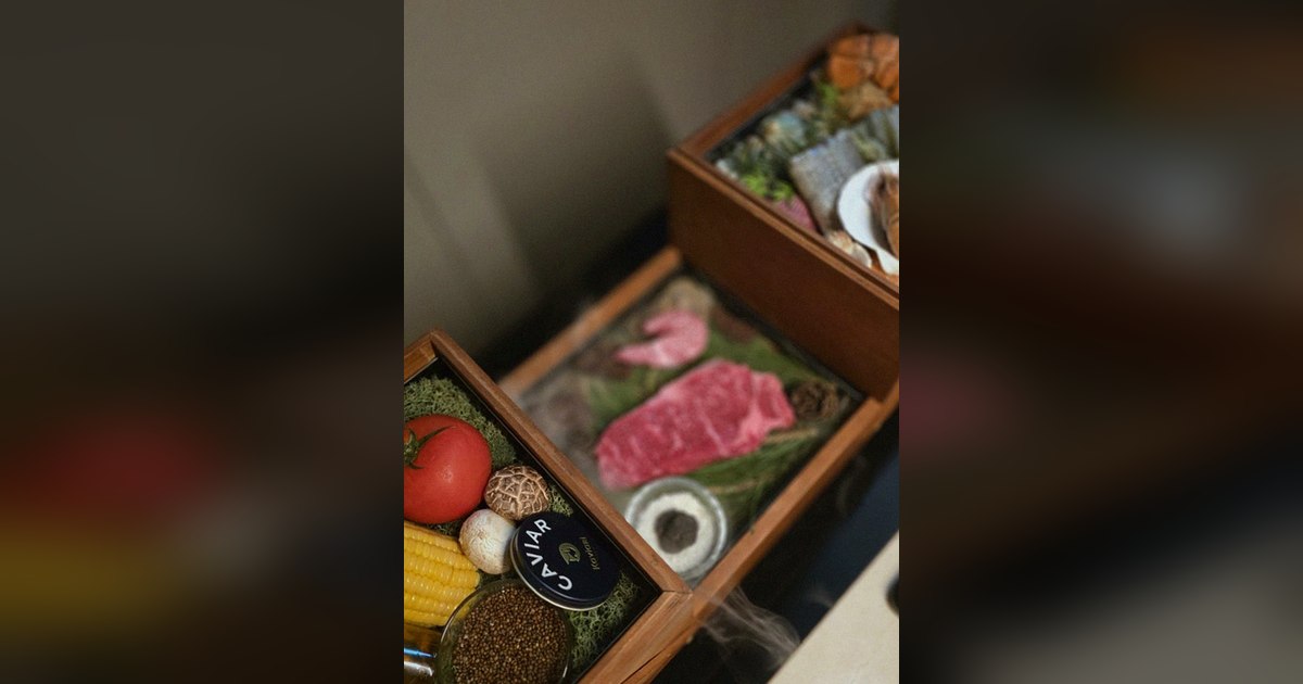국회의사당역 상견례 한정식 — 우아라 여의도점 쇼잉