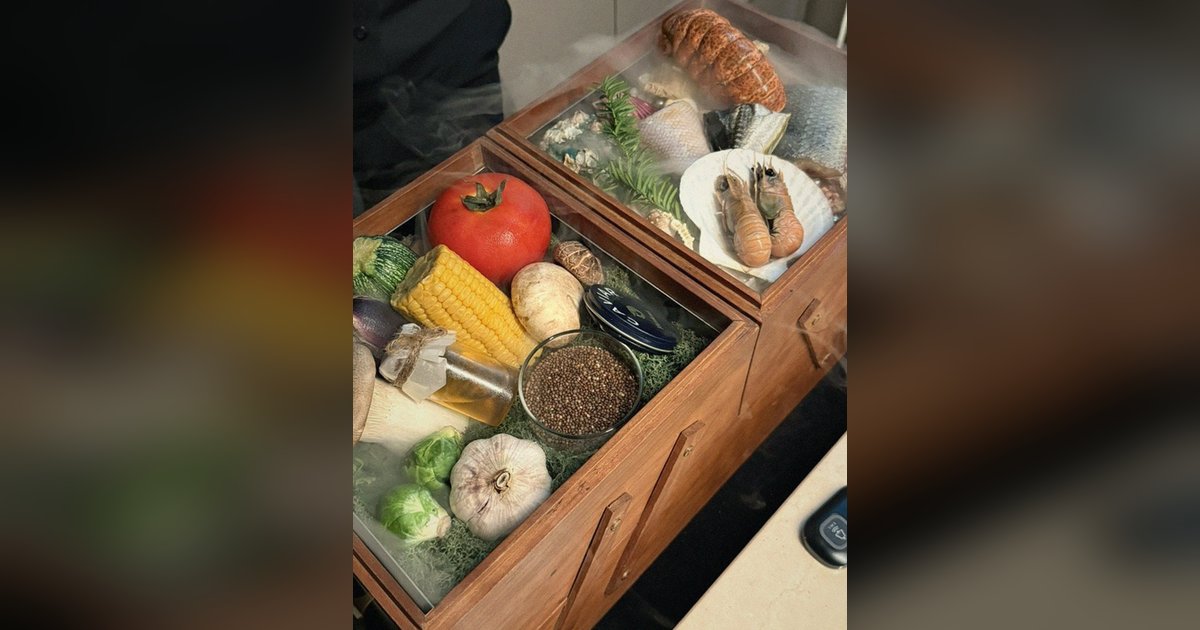 광화문 한정식 — 우아라 광화문점 쇼잉