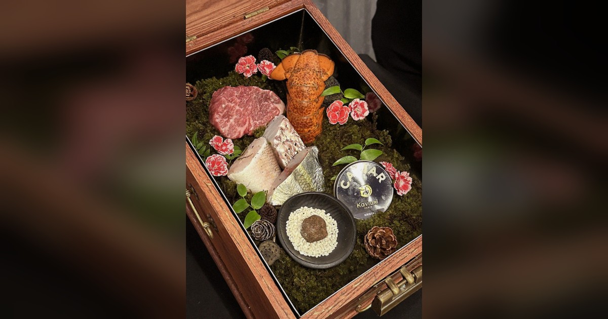광화문역 데이트 — 고우가 광화문점 쇼잉