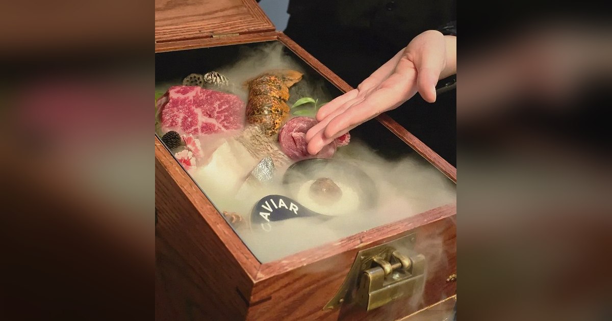 경복궁 가족 모임 — 고우가 광화문점 쇼잉