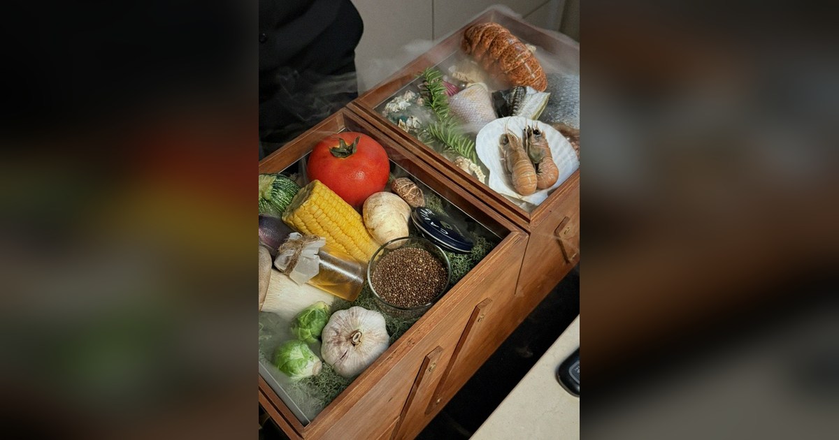 인사동 가족 모임 — 우아라 광화문점 쇼잉