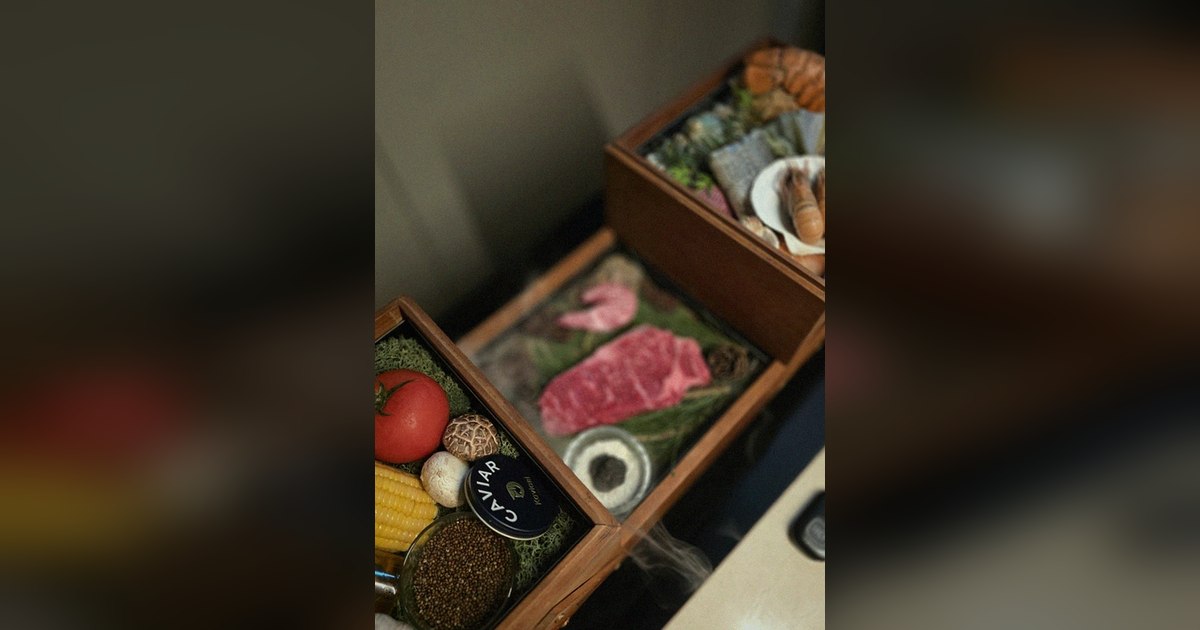 인사동 칠순·팔순 잔치 — 우아라 광화문점 쇼잉