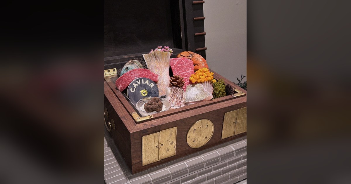 종각 상견례 — 고우가 광화문점 쇼잉