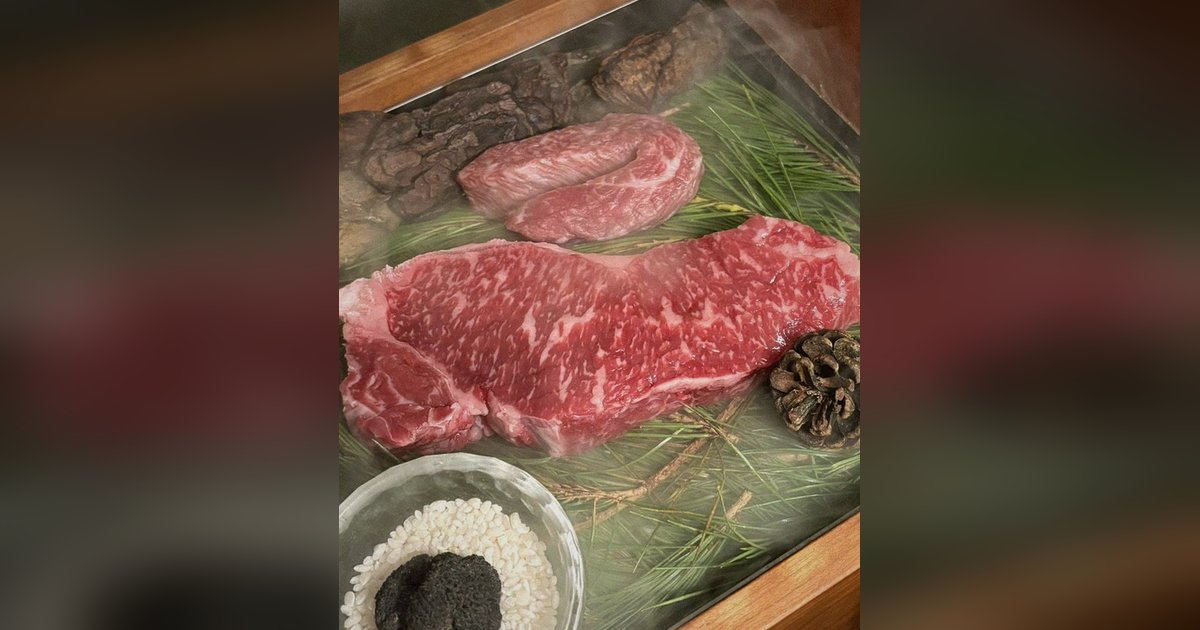 명동 맛집 — 우아라 광화문점 쇼잉