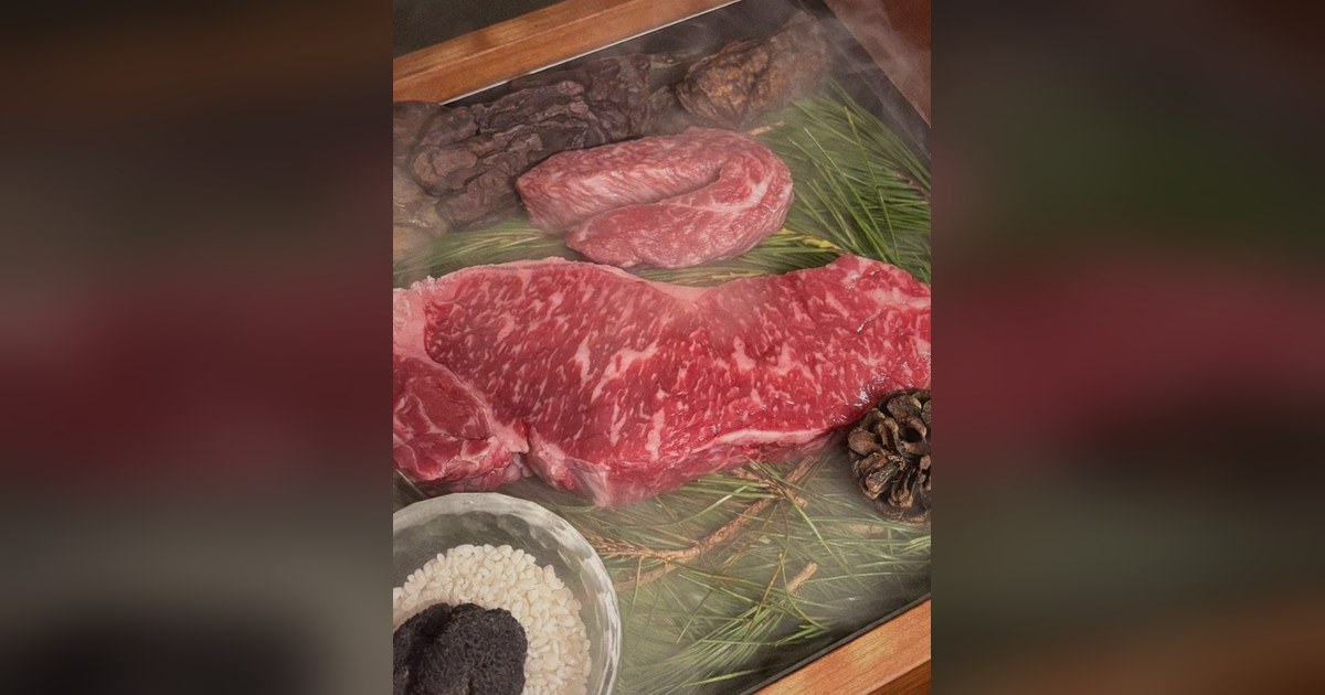 서울 한정식 — 우아라 여의도점 쇼잉